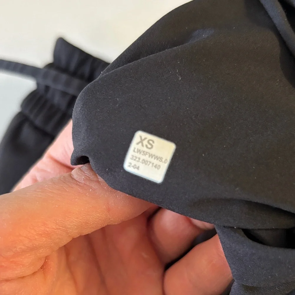Lululemon Straight Leg Trouser Pant 7/8 Drawstring Black Size‎ XS